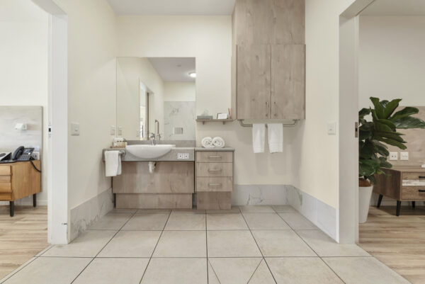 One Bedroom, Accommodation & Rehabilitation Packages - Image 4